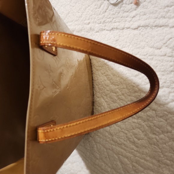 LOUIS VUITTON Vernis Reade MM Tote Auth#TH1001 - Picture 7 of 16